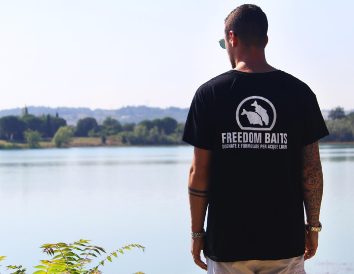 T-SHIRT FUCKING PAYER - immagine 2